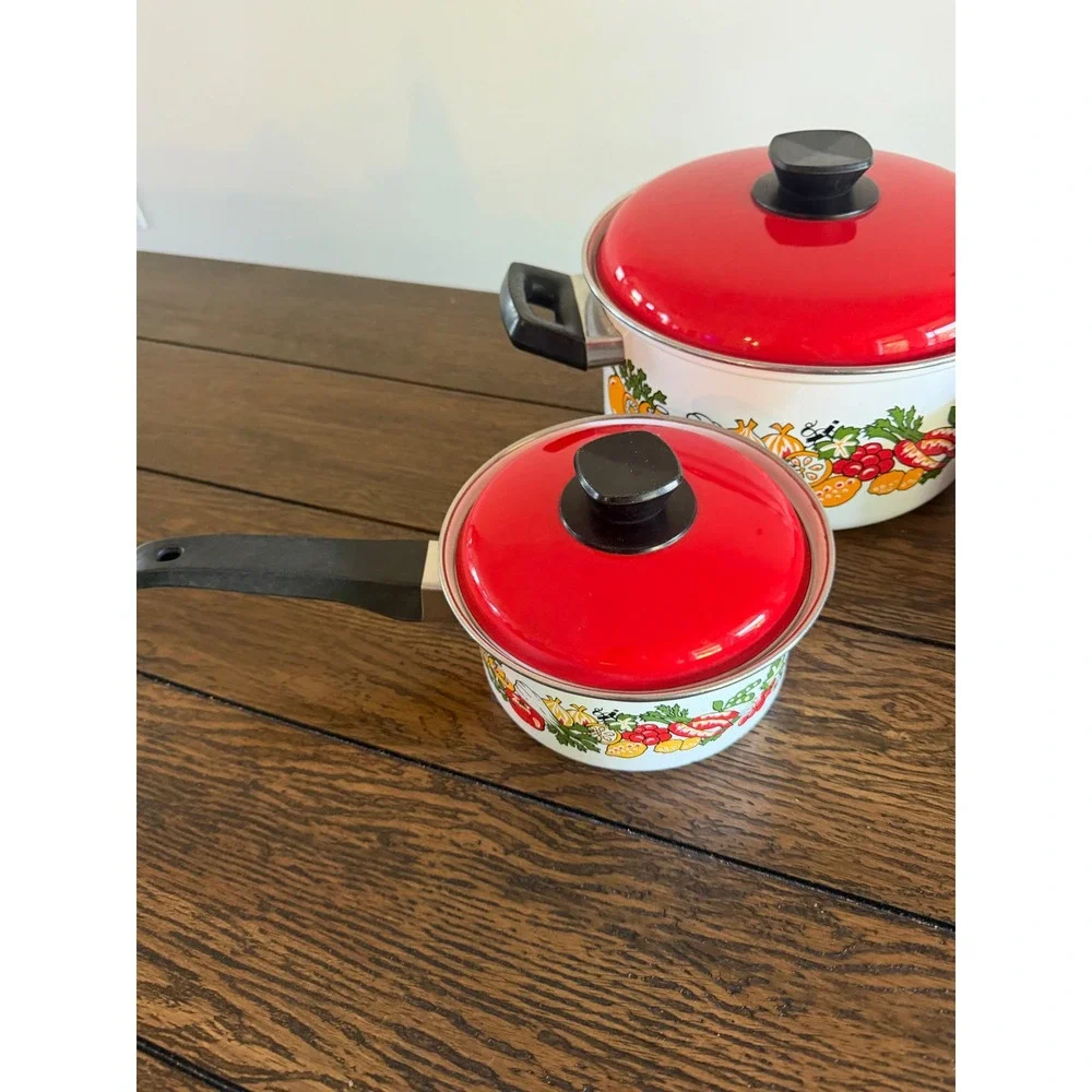Vintage Enamel Cookware Set 3 Pots Red Lids White Vegetable Print Good Retro 70s